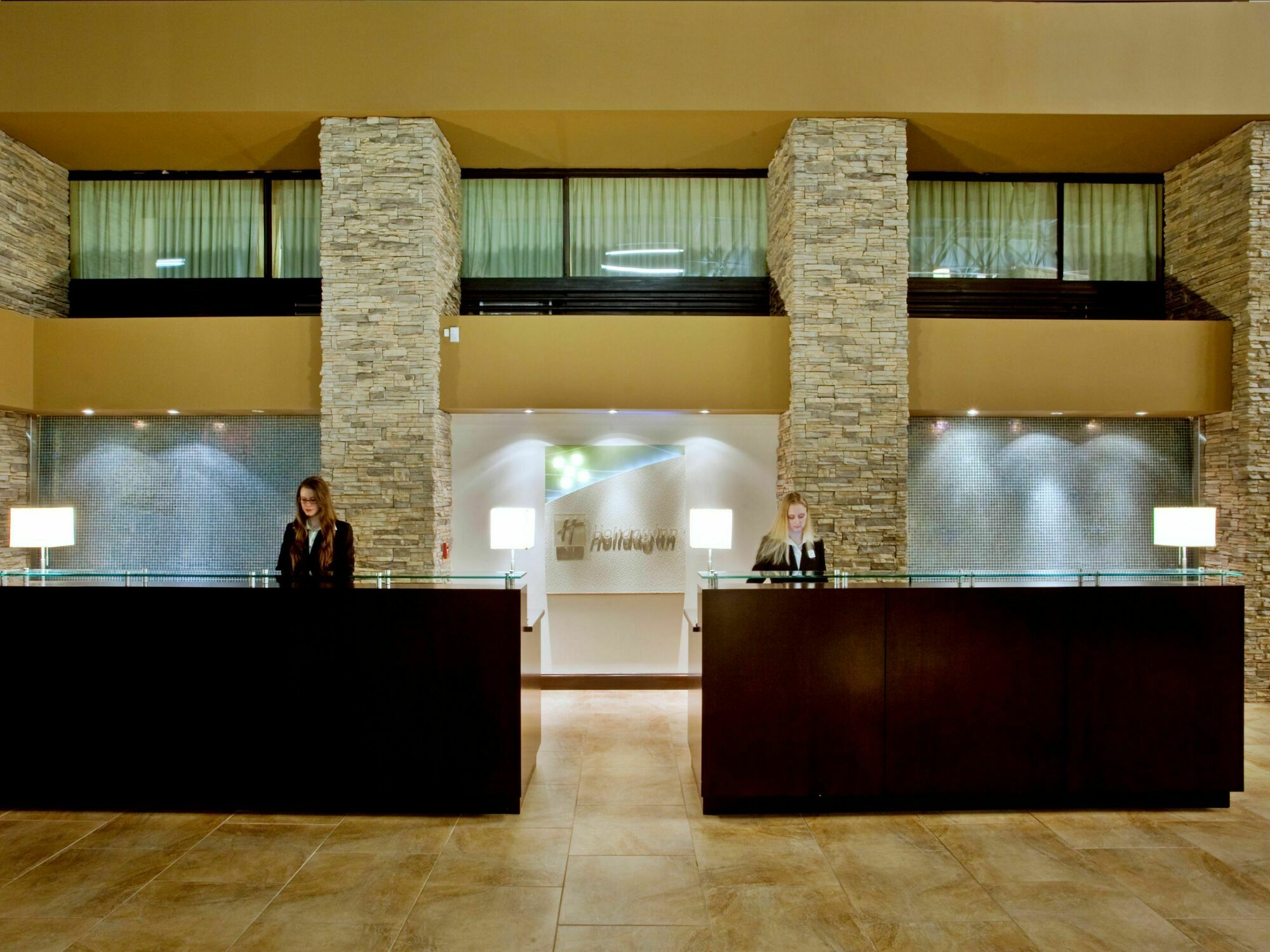 Holiday Inn Virginia Beach - Norfolk By Ihg Exterior foto