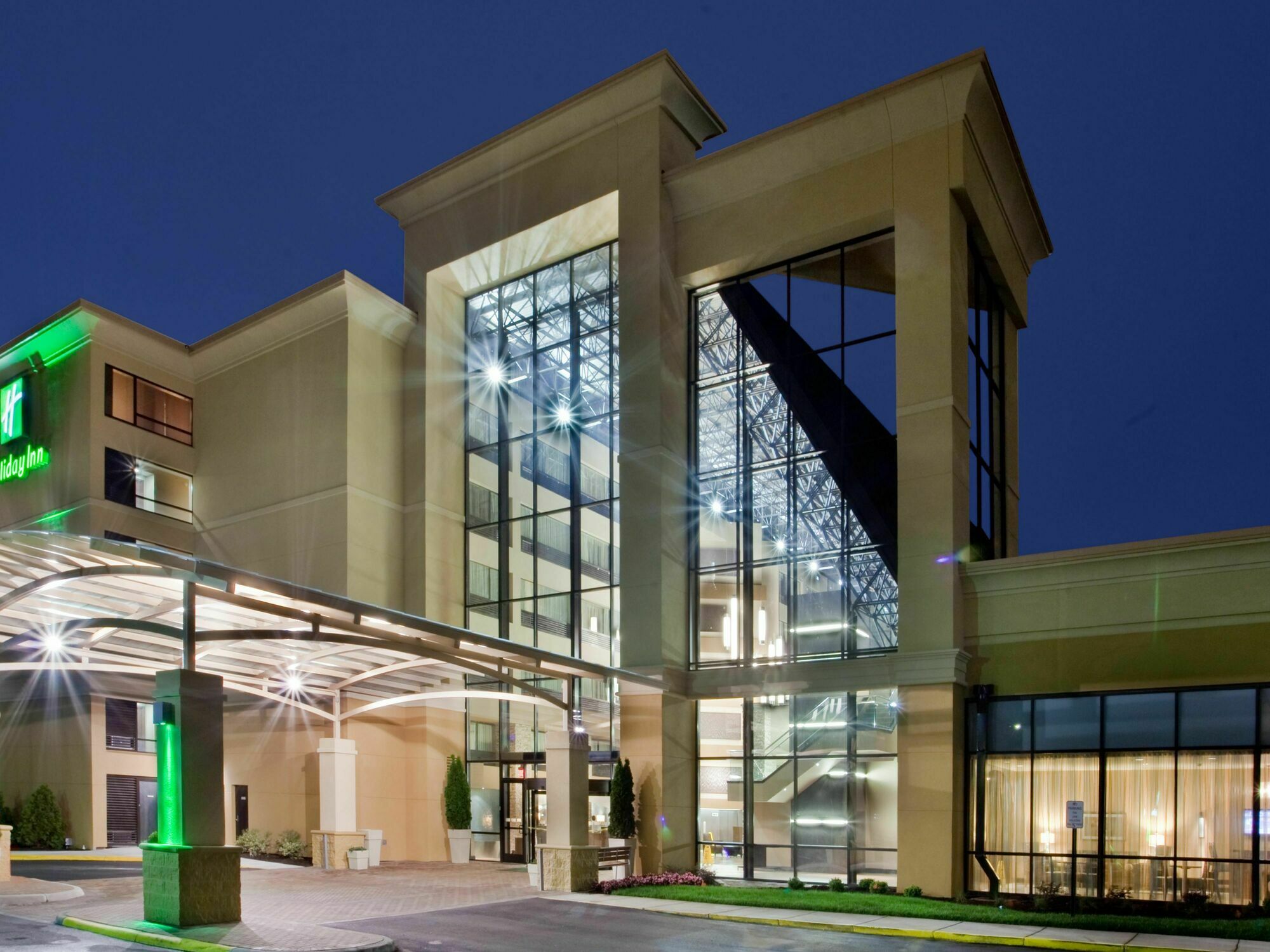 Holiday Inn Virginia Beach - Norfolk By Ihg Exterior foto